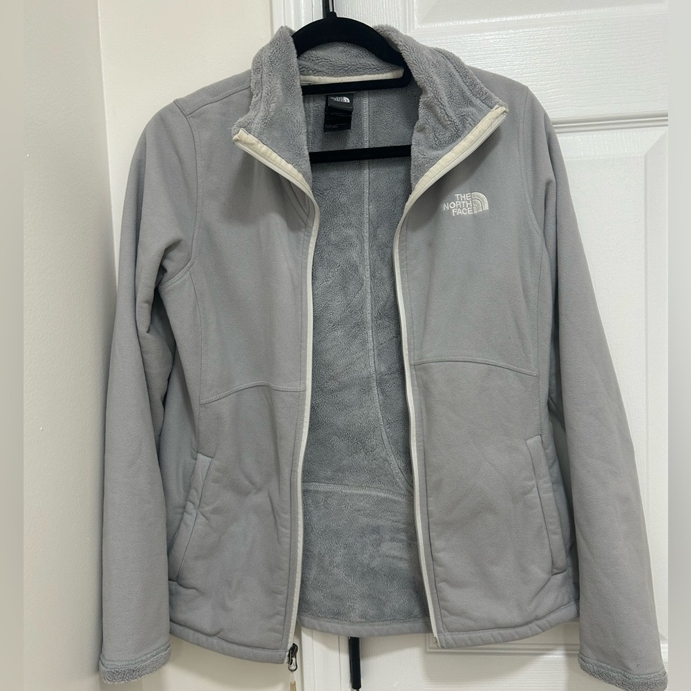 North Face Women’s Fleece lined jacket